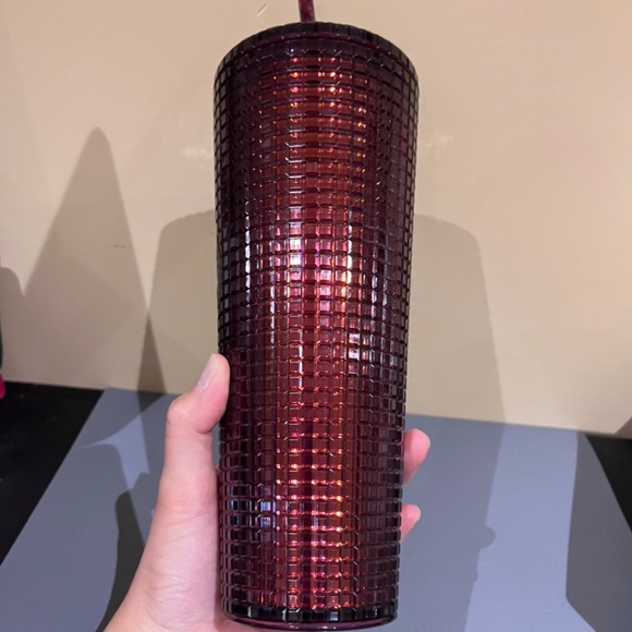 Starbucks 2020 holiday plum flat grid tumbler 24oz - Picture 3 of 8